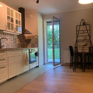 https://pachecos-garden.krakowhotelspoland.com