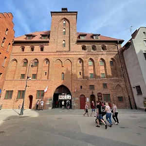 Apartment H&t Old Town Szeroka 36, Danzig