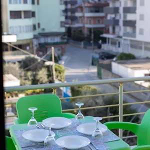 https://vila-emi-durres.albaniahotels.org